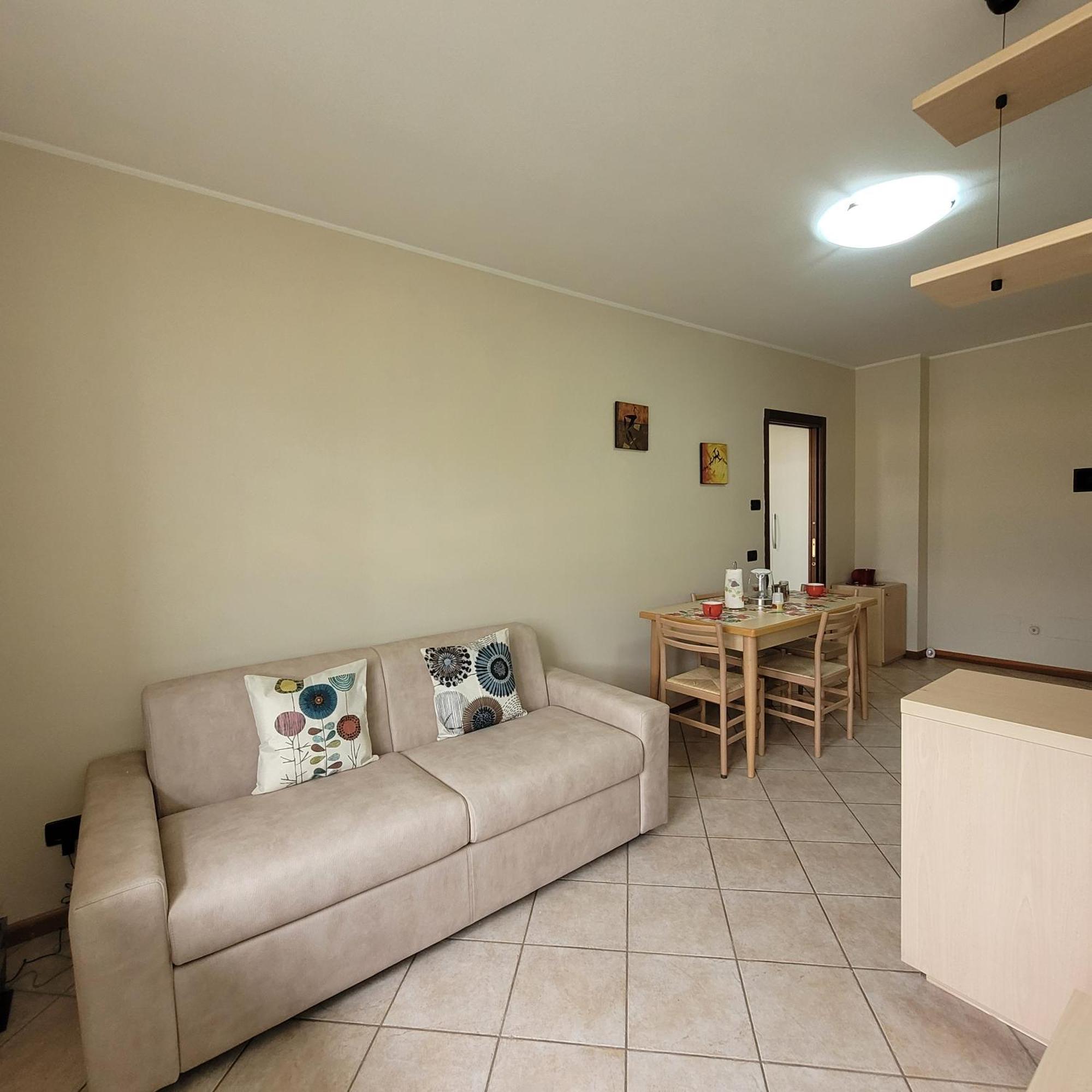 Confylake Home Pisogne Buitenkant foto